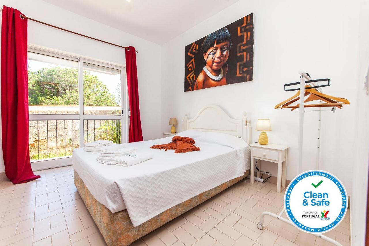E - Local Da Trindade Guesthouse Lagos Room photo